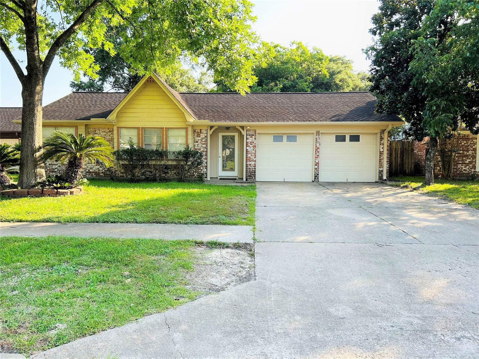 Real estate property located at 16319 Deer Lick, Harris, North Forest Sec 03, Houston, TX, US
