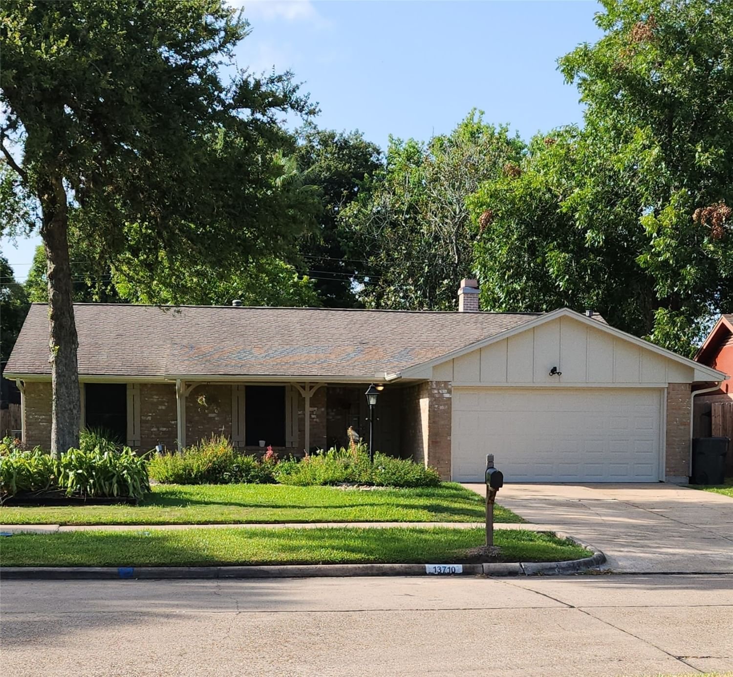 Real estate property located at 13710 Fernhill, Fort Bend, Sugar Land, TX, US