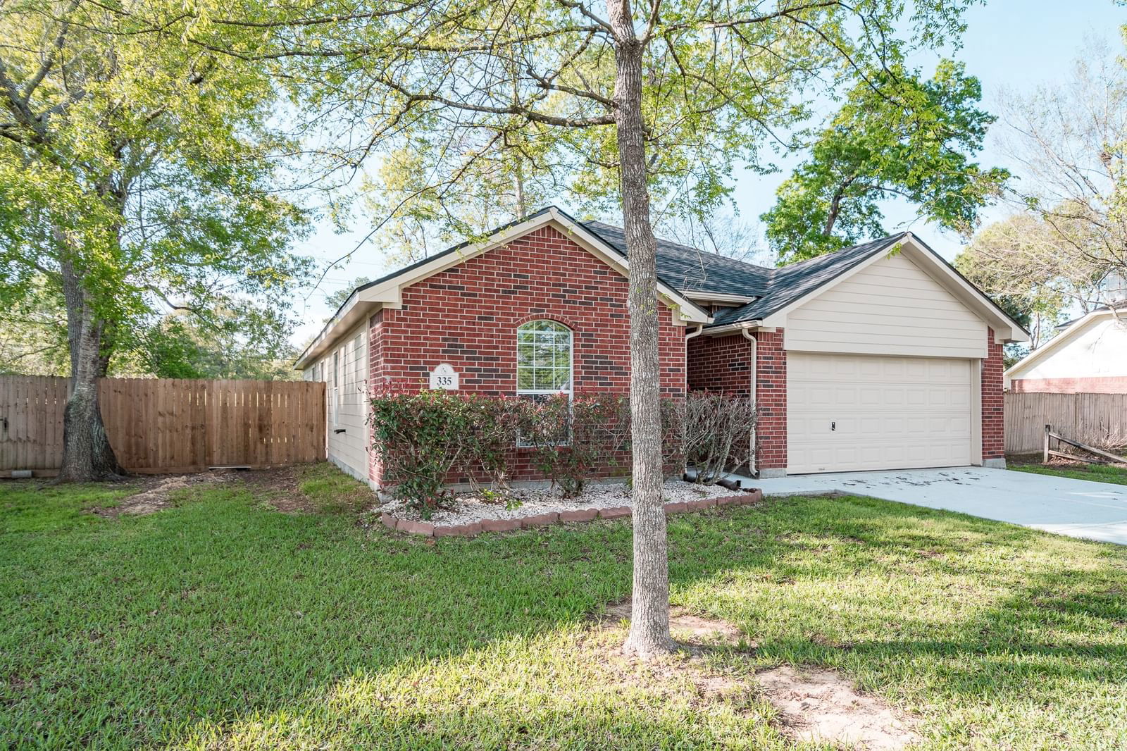 Real estate property located at 335 Binnacle, Harris, Newport Sec 03, Crosby, TX, US