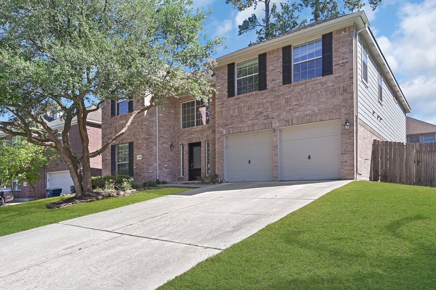 Real estate property located at 8615 Cross Country, Harris, Walden Lake Houston Olympic Village, Humble, TX, US