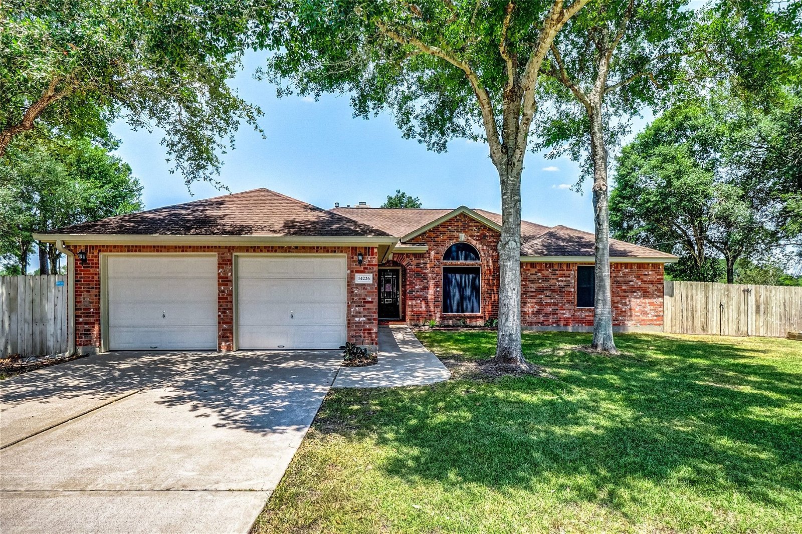 Real estate property located at 14226 Cally, Fort Bend, Needville, TX, US