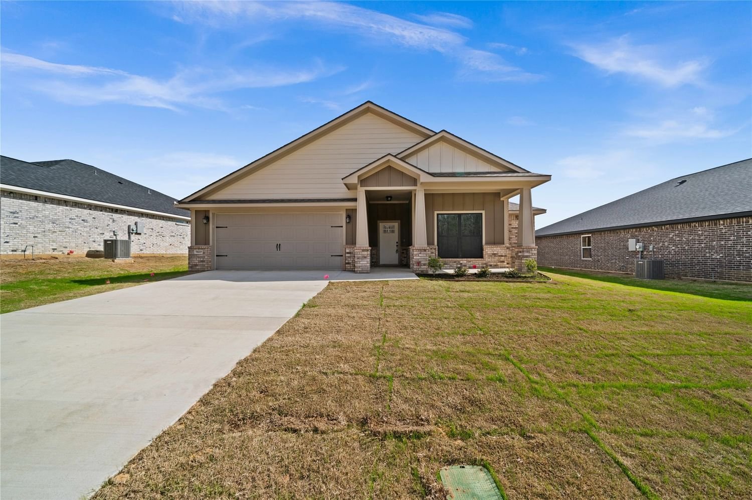 Real estate property located at 16221 Crossing, Smith, Crossings Mission Ridge U-1, Lindale, TX, US