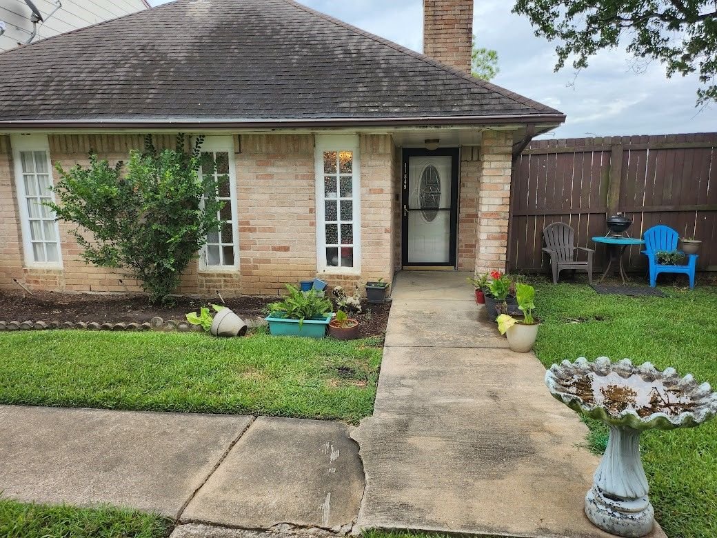 Real estate property located at 11849 Algonquin Drive, Harris, Houston, TX, US