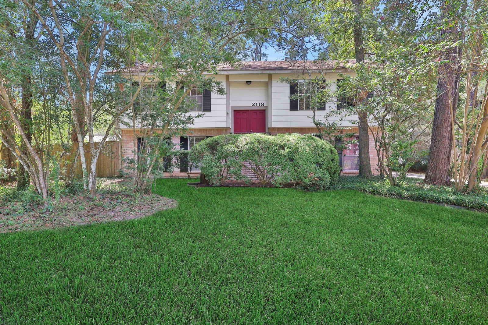 Real estate property located at 2118 Parkdale, Harris, Woodland Hills Village Sec 06, Houston, TX, US