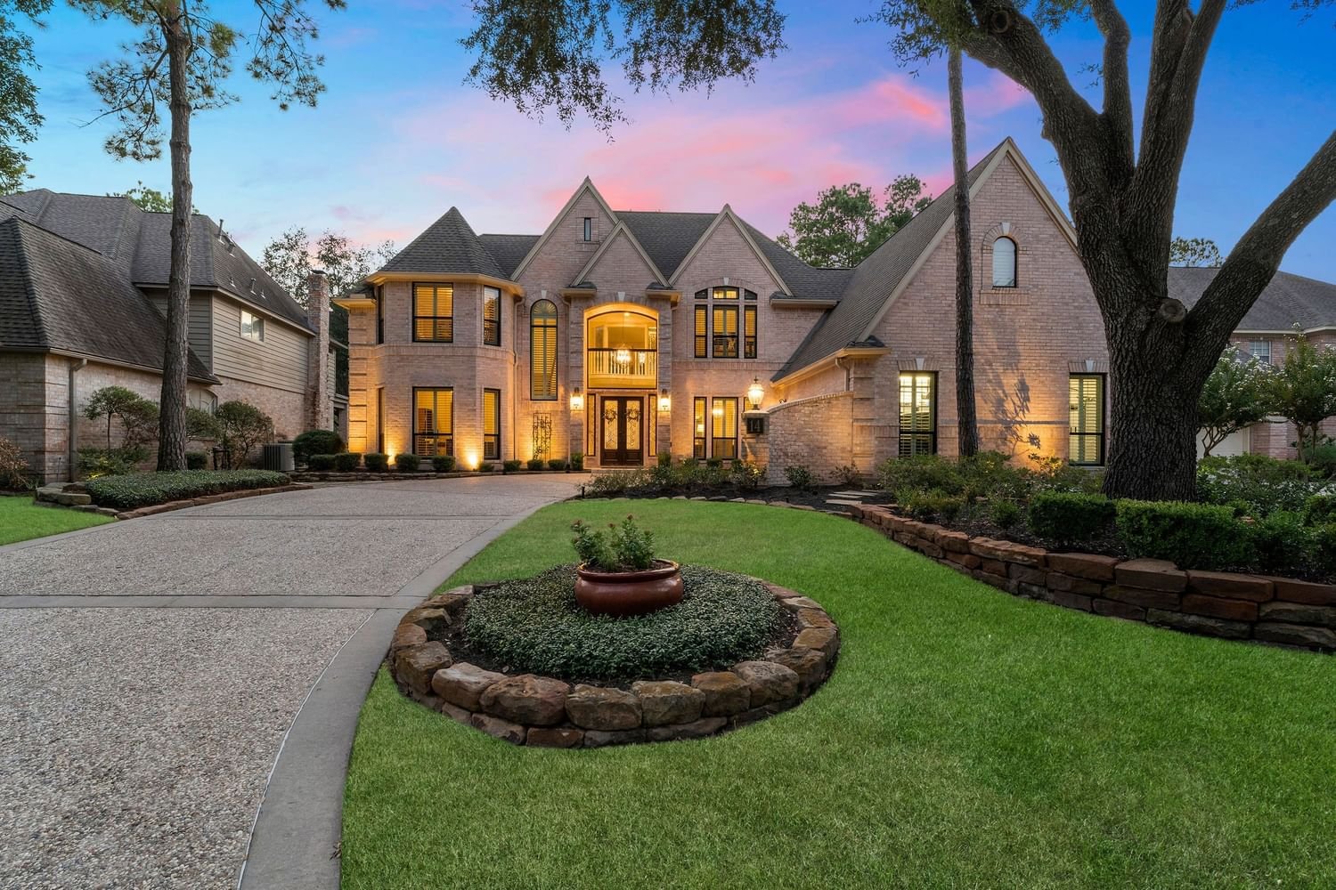 Real estate property located at 14 Shearwater, Montgomery, The Woodlands, TX, US