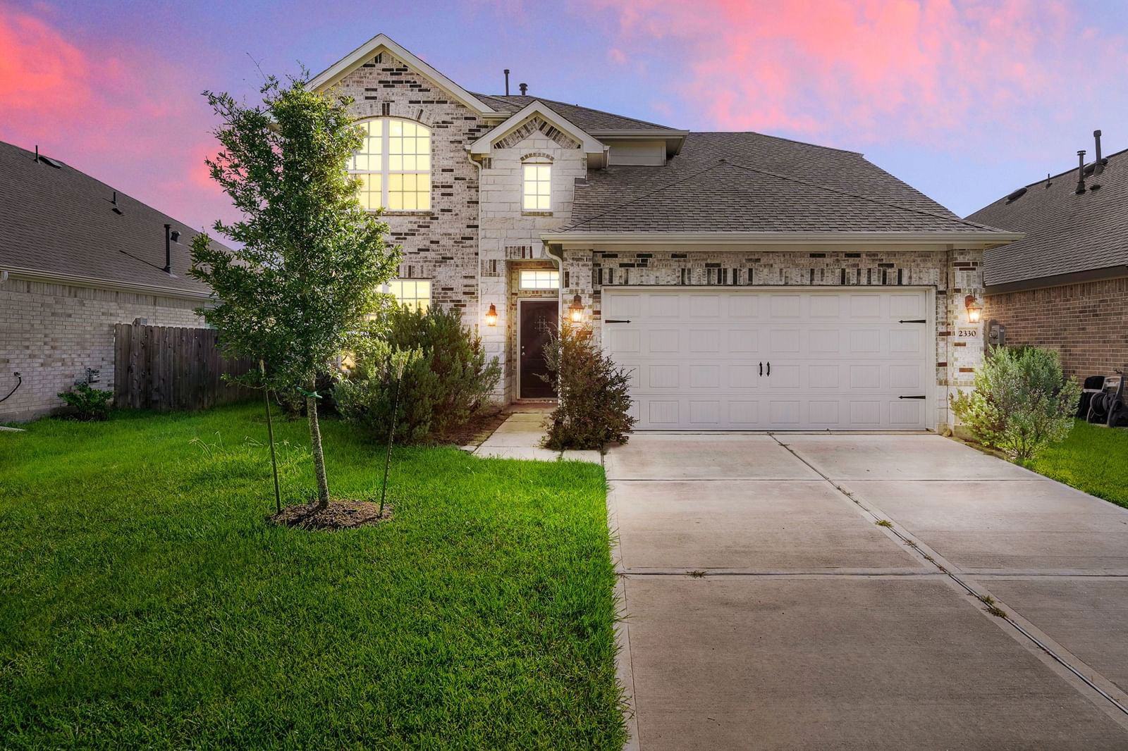 Real estate property located at 2330 Ocean Pass, Fort Bend, Walnut Creek, Rosenberg, TX, US