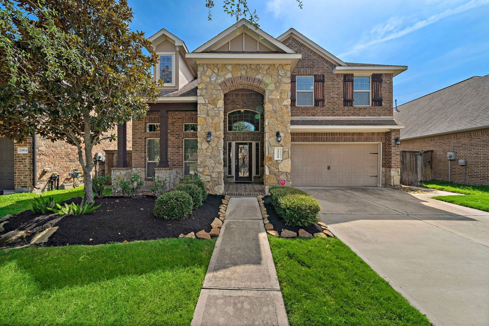 Real estate property located at 23530 Ortensia, Fort Bend, Lakes Of Bella Terra Sec 31, Richmond, TX, US