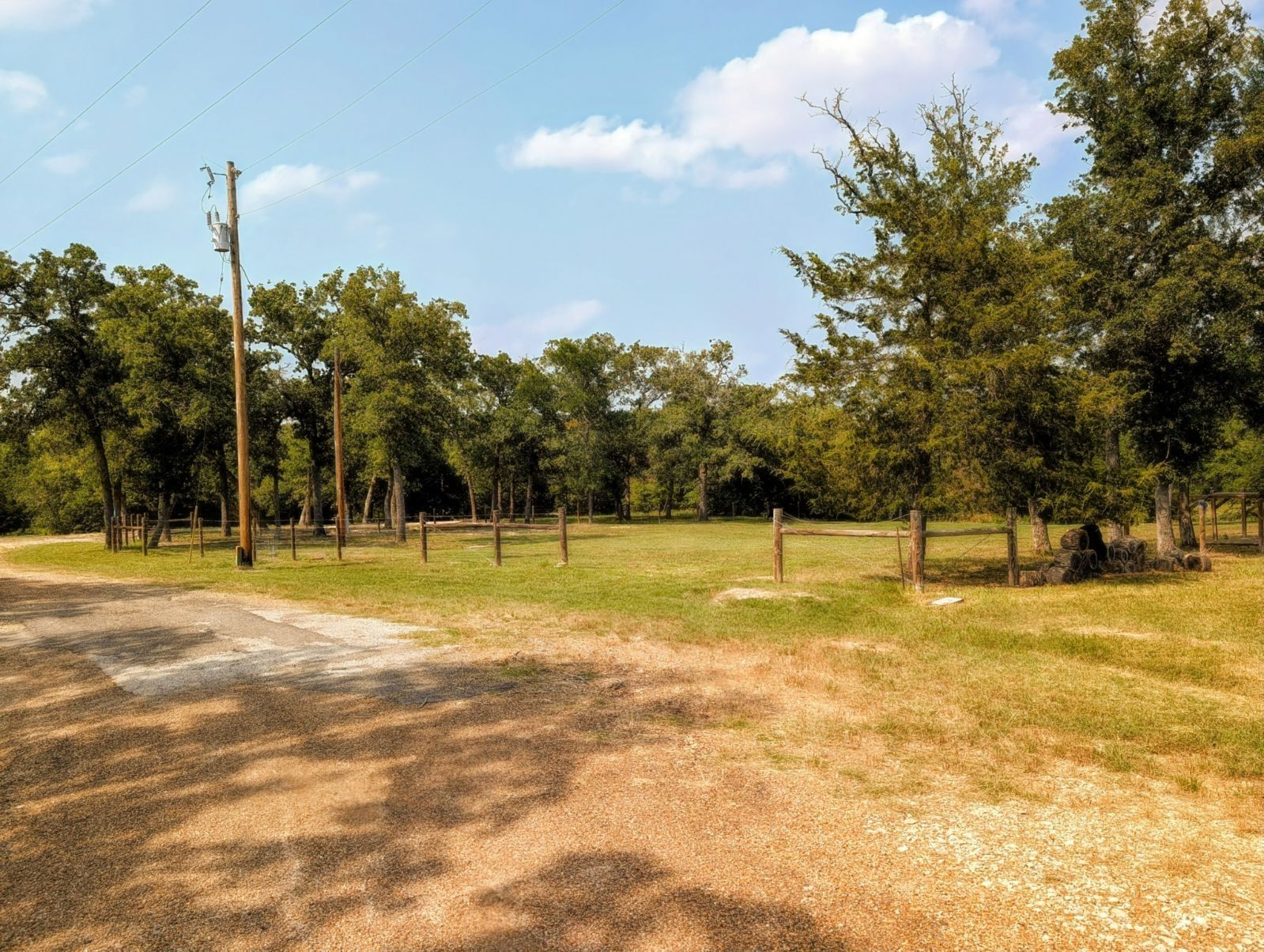 Real estate property located at 406 Raiders, Burleson, Birch Creek Village, Somerville, TX, US