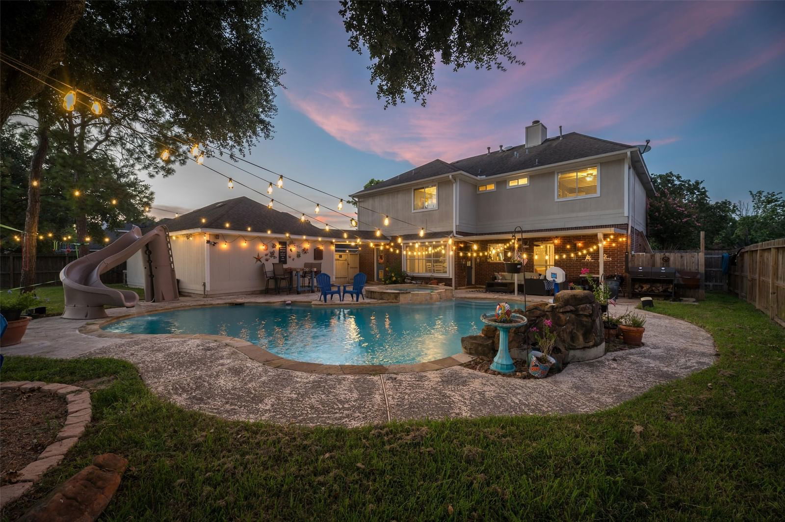 Real estate property located at 1604 White Wing, Galveston, Falcon Ridge, Friendswood, TX, US