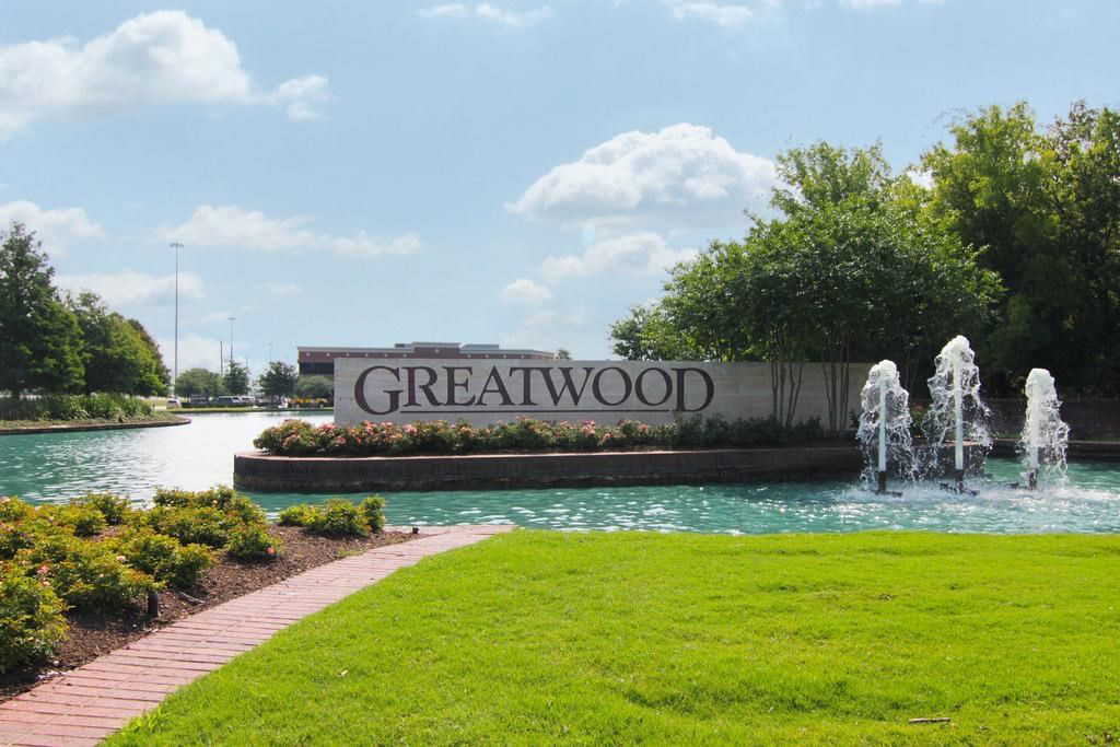 Real estate property located at 1810 AUBURN TRAIL, Fort Bend, GREATWOOD LANDING, Sugar Land, TX, US