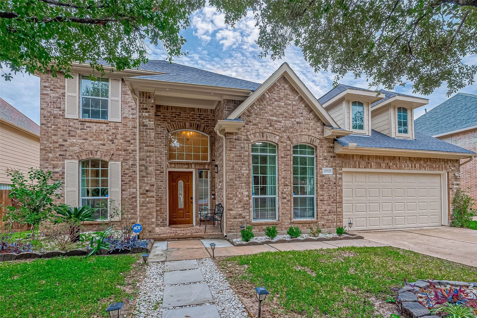 Real estate property located at 22922 Montclair Park, Harris, Villages Northgate Crossing 07, Spring, TX, US