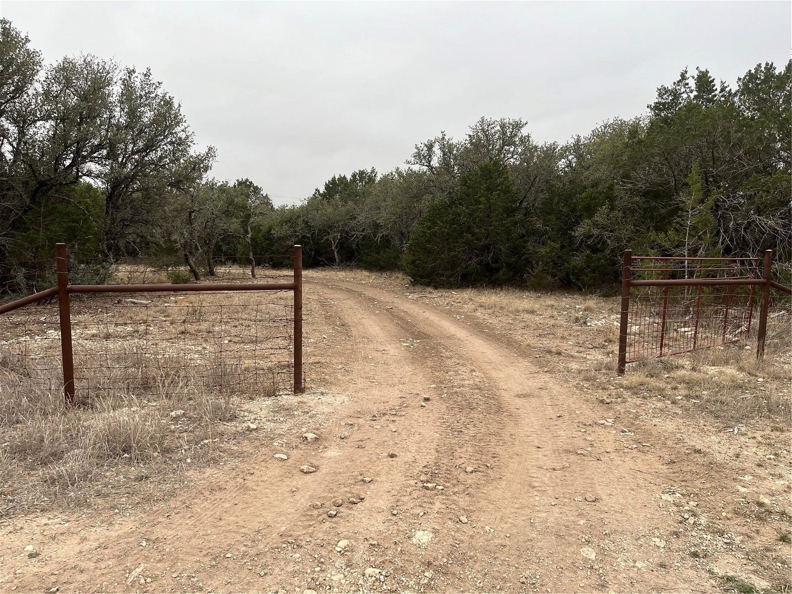 Real estate property located at 327 Kc 460, Kimble, Junction, TX, US