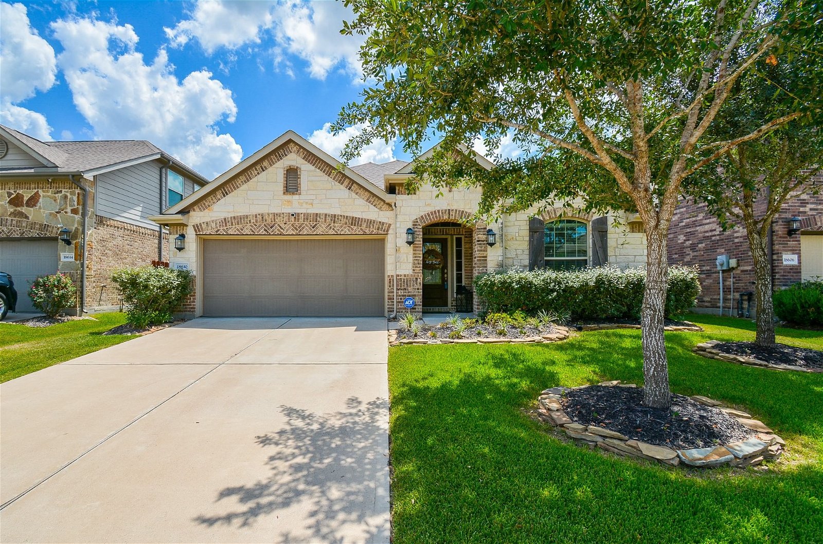 Real estate property located at 18610 Weeping Spring, Harris, Cypress, TX, US