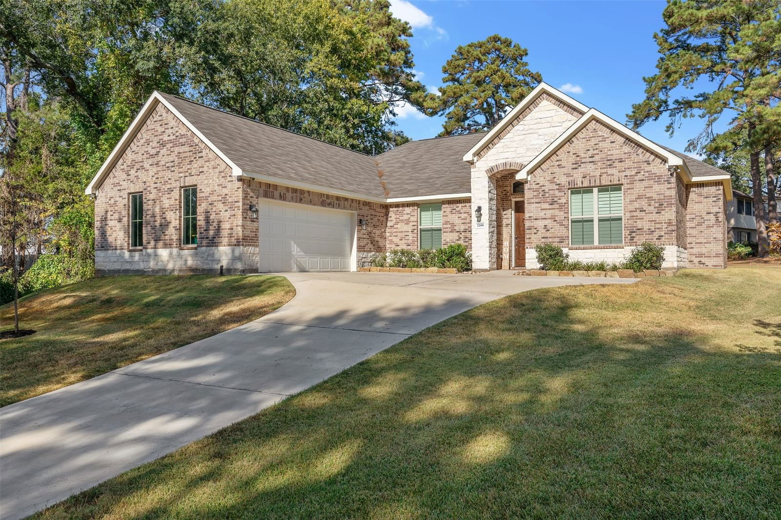 Real estate property located at 7288 Edgewater, Montgomery, Seven Coves 01, Willis, TX, US