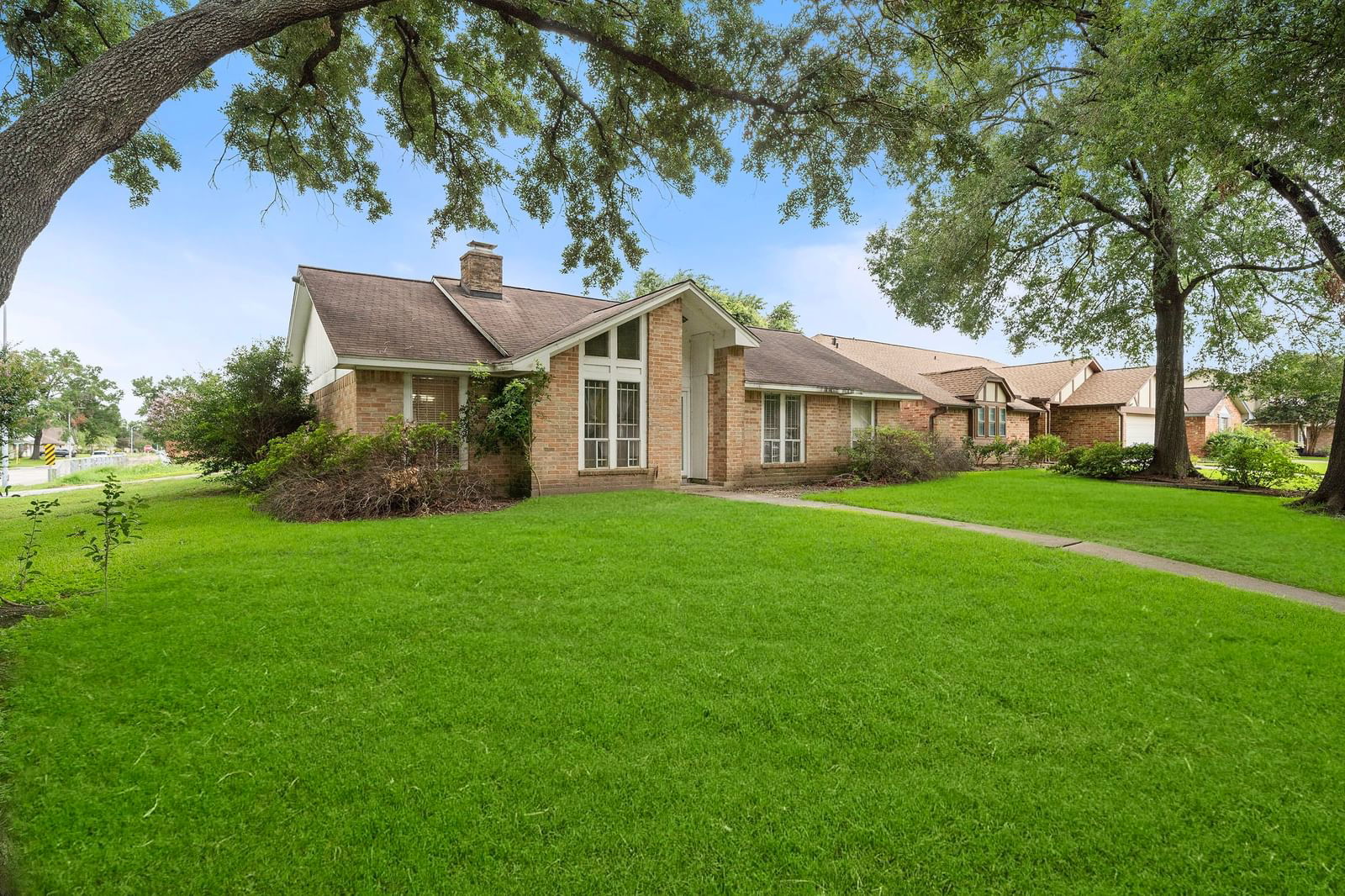 Real estate property located at 14338 Maisemore, Harris, Woodforest Sec 17 R/P, Houston, TX, US