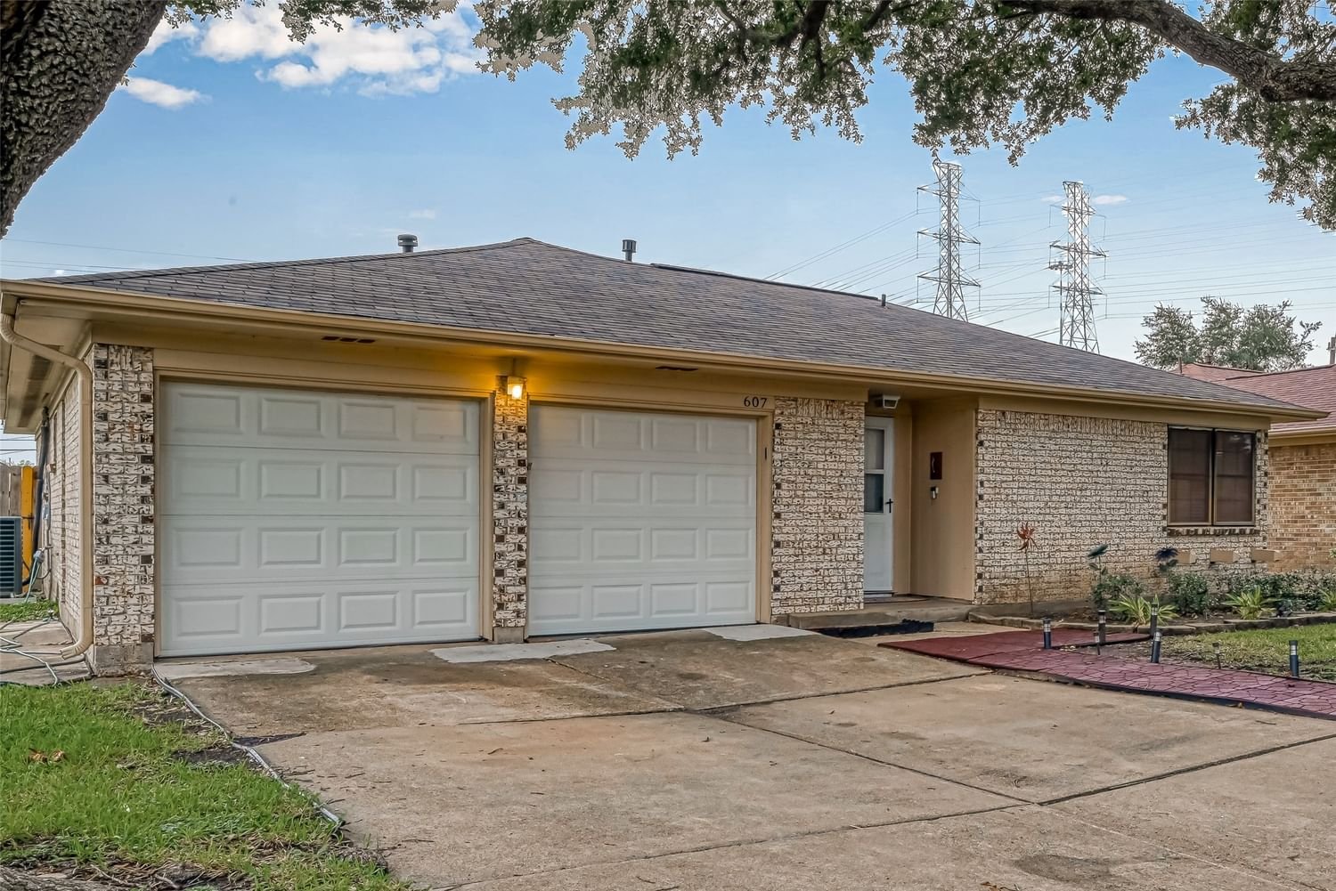 Real estate property located at 607 Bennett, Harris, Pasadena, TX, US