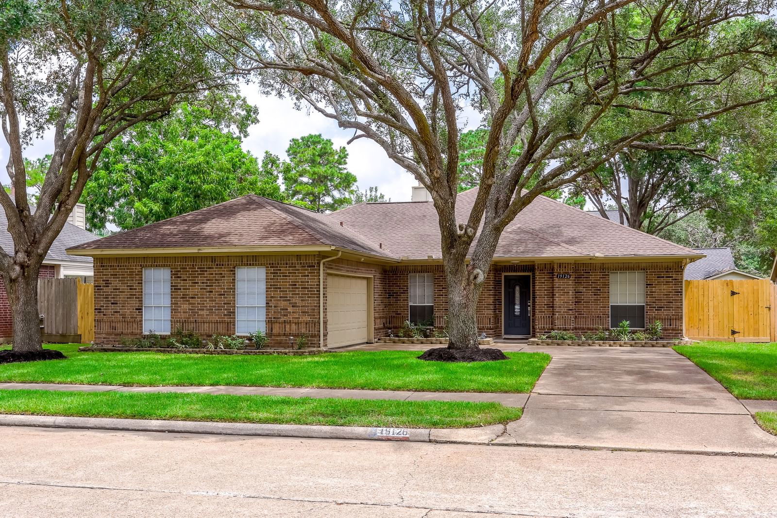 Real estate property located at 19126 Lookout Mountain, Harris, Bear Creek Plantation Sec 2, Katy, TX, US