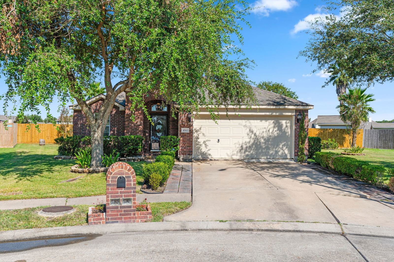 Real estate property located at 4543 Baron, Harris, Country Club Manor, Baytown, TX, US