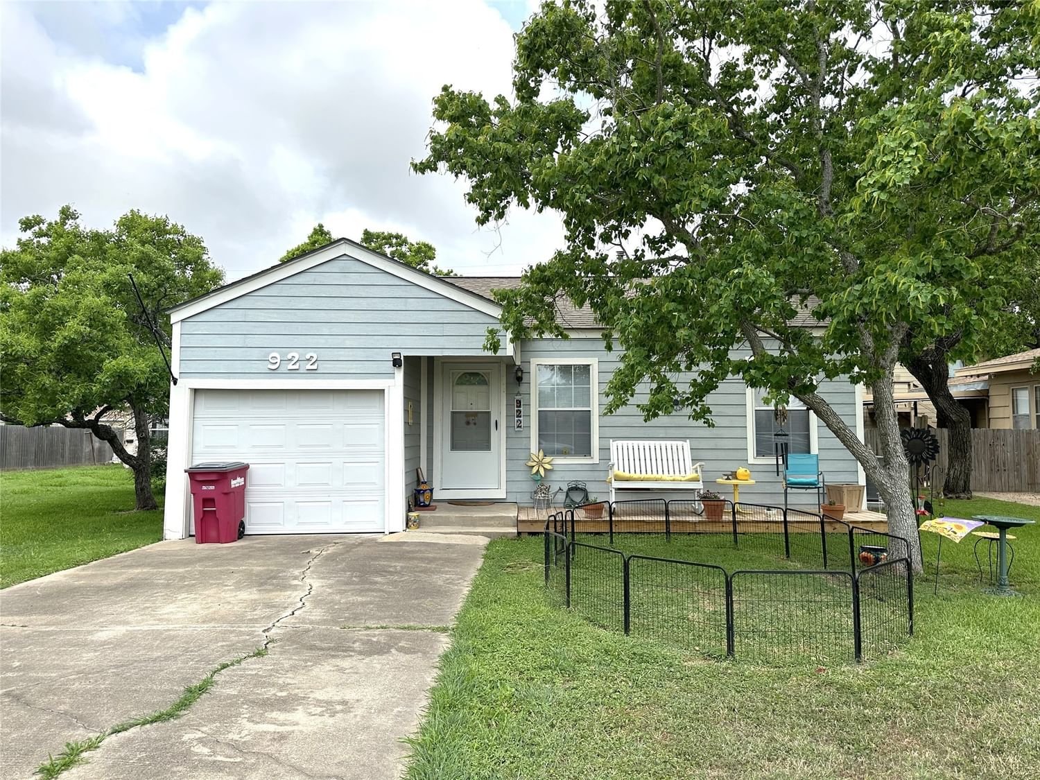 Real estate property located at 922 5th, Brazoria, Freeport, Freeport, TX, US