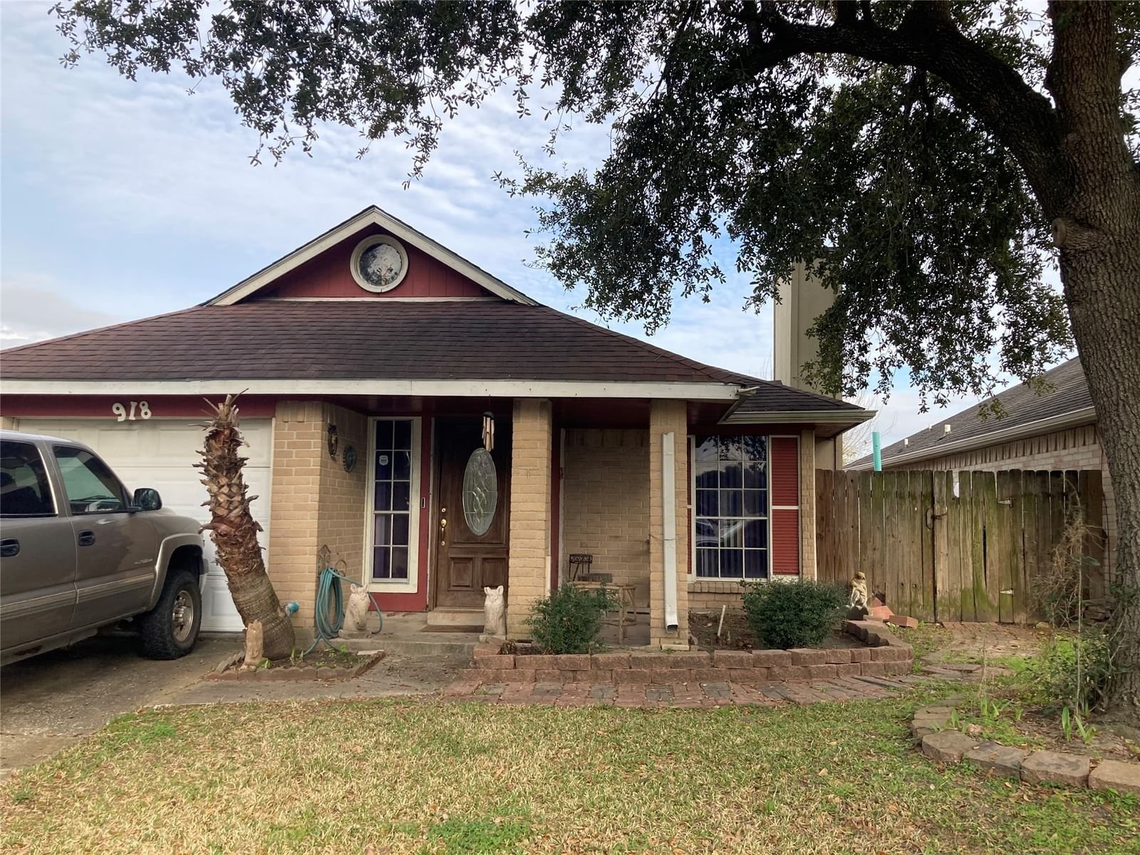 Real estate property located at 918 Willersley, Harris, Sterling Green South Sec 04, Channelview, TX, US