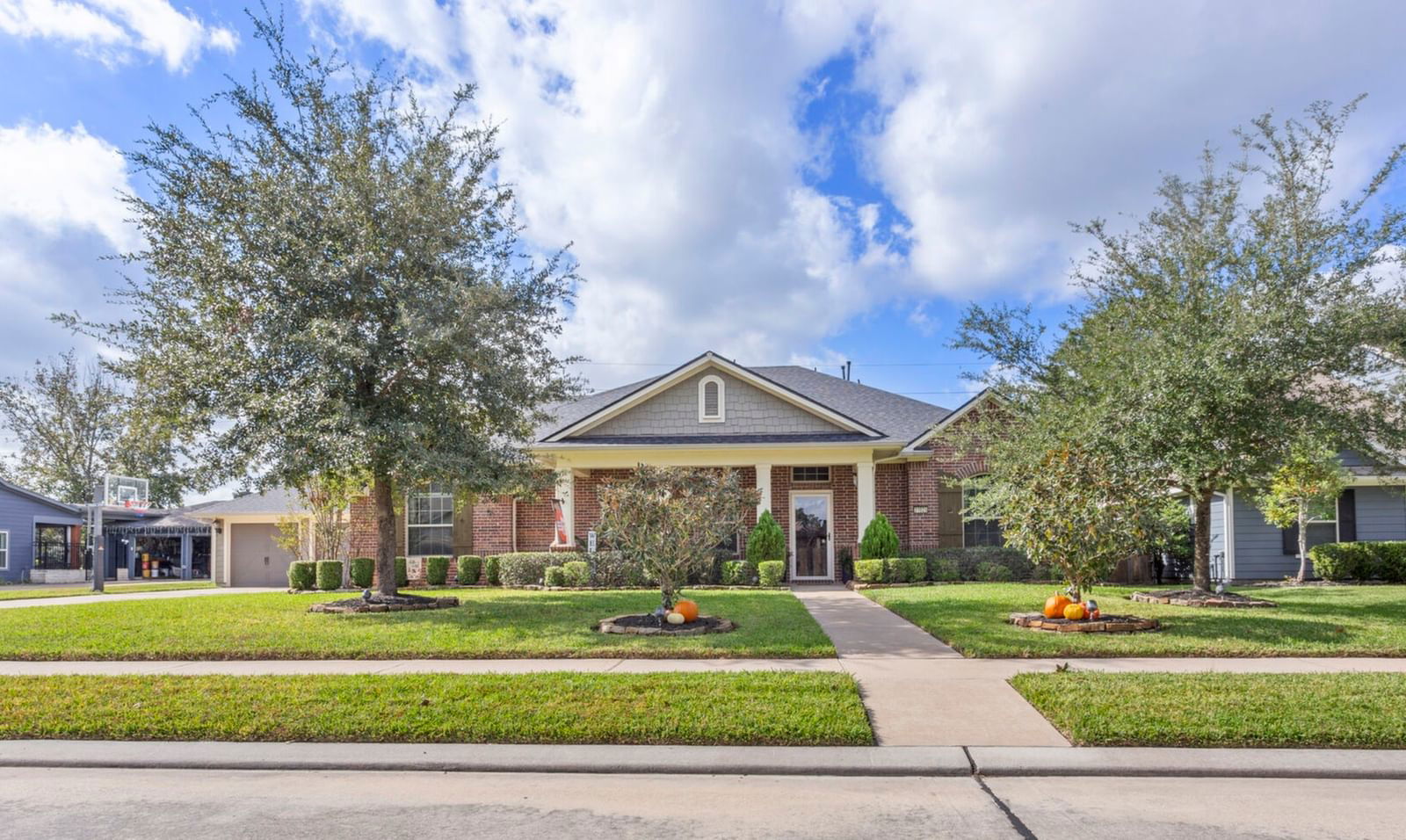 Real estate property located at 31025 Sunfall Trail Lane, Montgomery, Falls at Imperial Oaks, Spring, TX, US