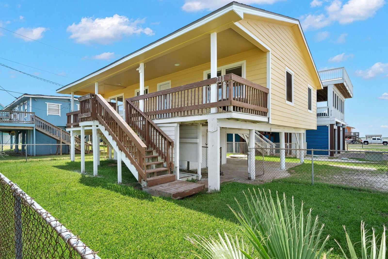 Real estate property located at 211 Sandpiper, Brazoria, Sea Breeze, Surfside Beach, TX, US