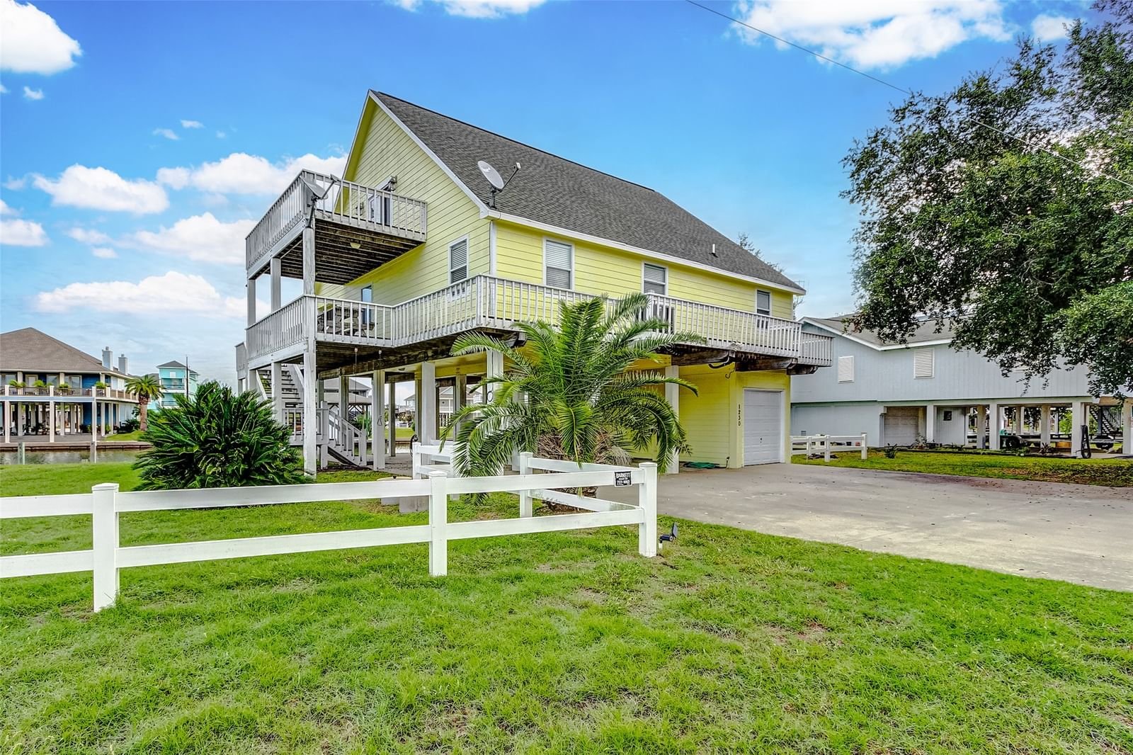 Real estate property located at 1230 WATERWAYS, Galveston, Waterways, Crystal Beach, TX, US