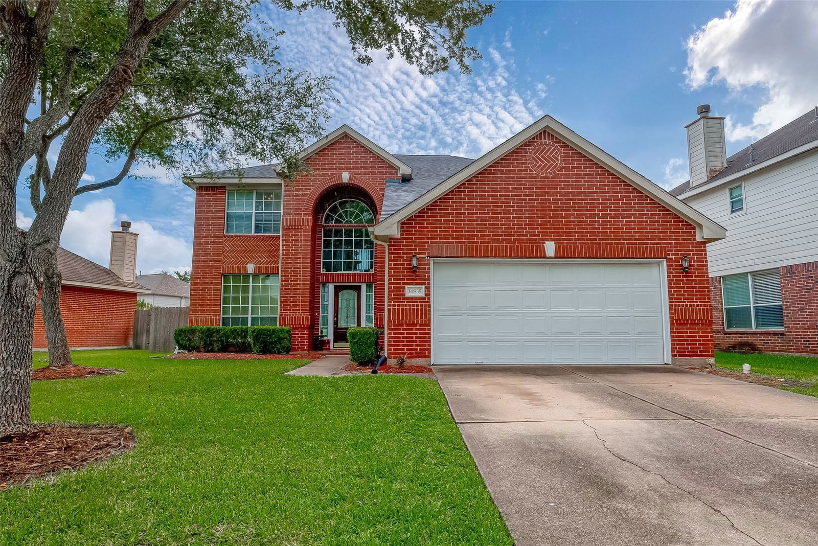 Real estate property located at 14835 Cumberland Bridge, Fort Bend, Woodbridge Of Fbc Sec 7, Sugar Land, TX, US