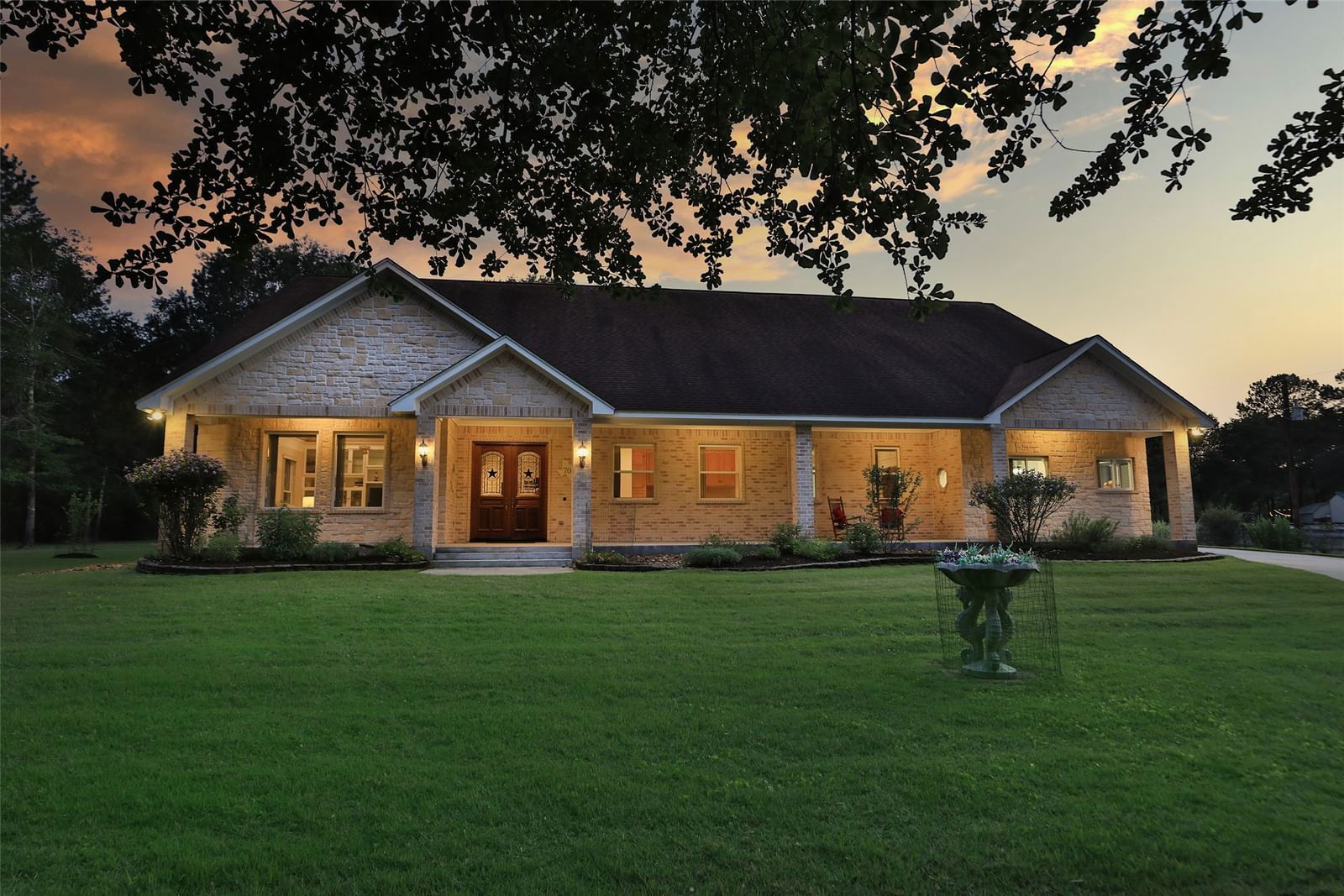 Real estate property located at 7044 Racehorse, Grimes, Saddle Creek Forest, Waller, TX, US