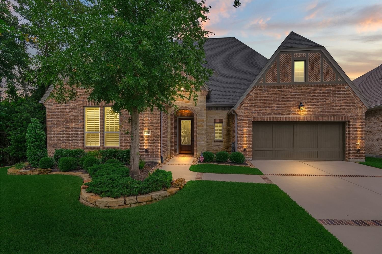 Real estate property located at 105 WESTEROAK, Montgomery, Woodforest 93, Montgomery, TX, US