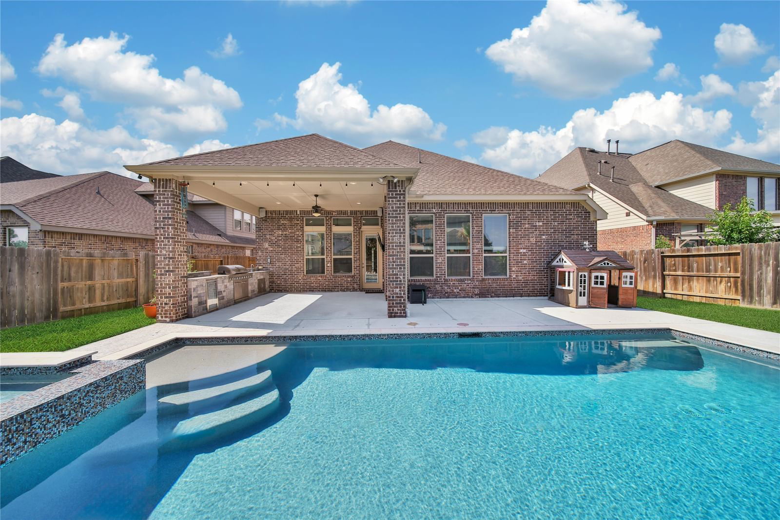 Real estate property located at 10535 Paula Bluff, Harris, Cypress Creek Lakes, Cypress, TX, US