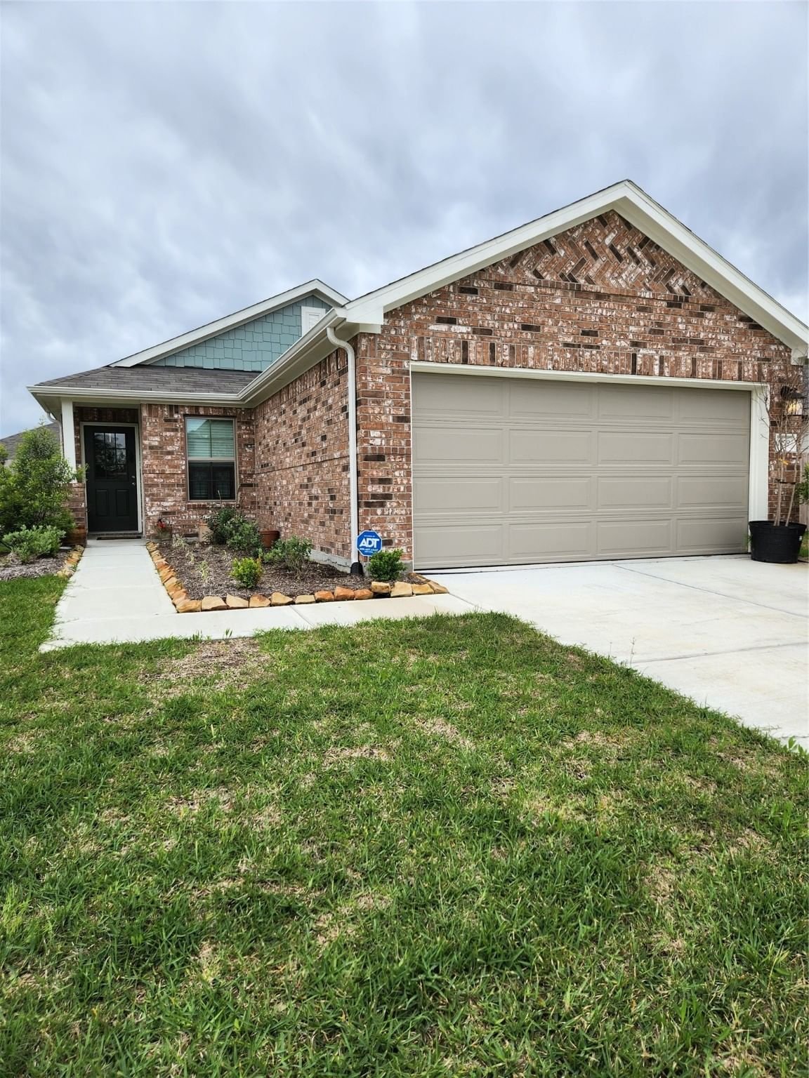 Real estate property located at 1199 Filly Creek, Brazoria, Mustang Crossing, Alvin, TX, US