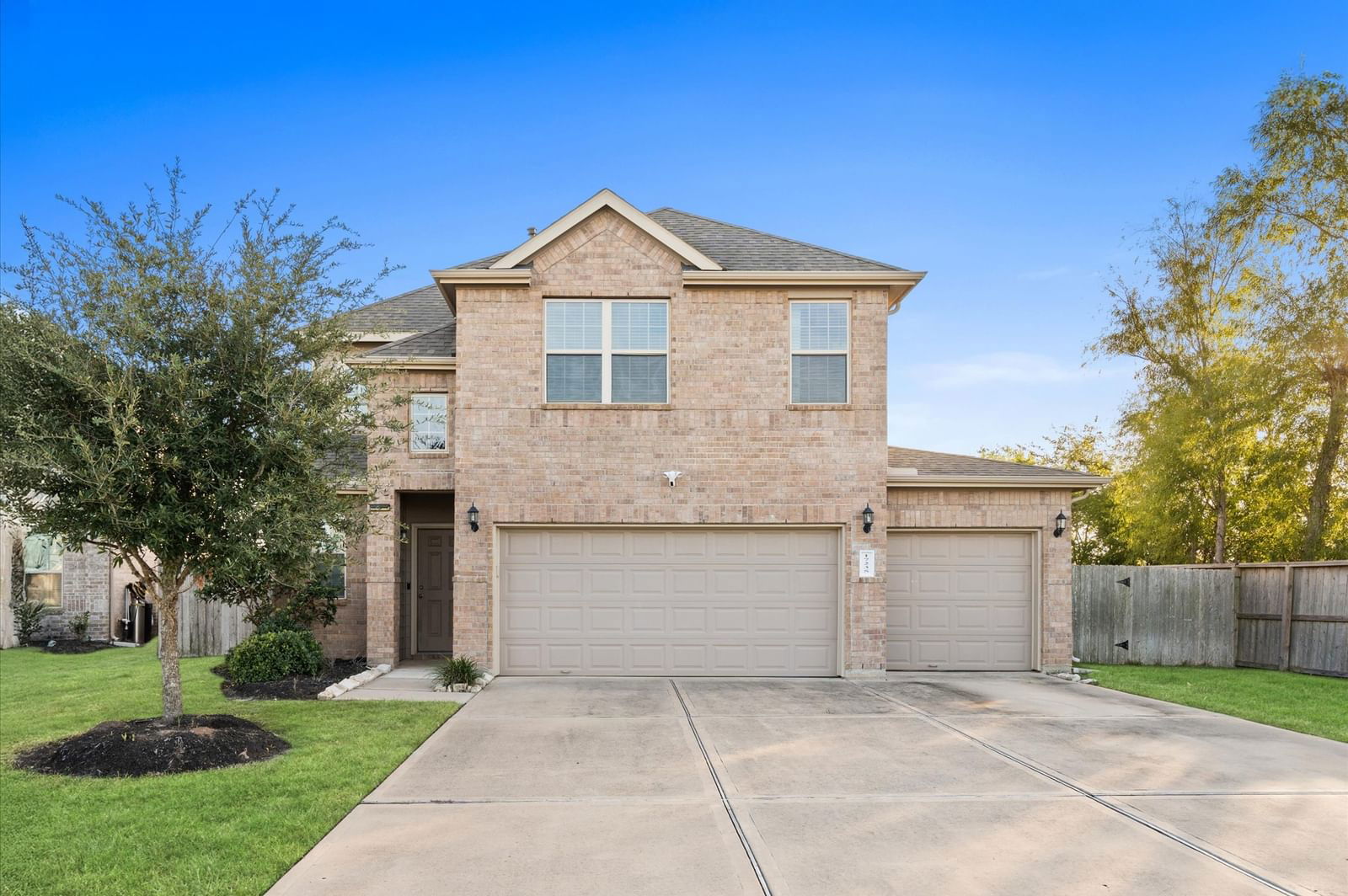 Real estate property located at 17235 Iver Ironwood, Fort Bend, Camellia Sec 1, Richmond, TX, US