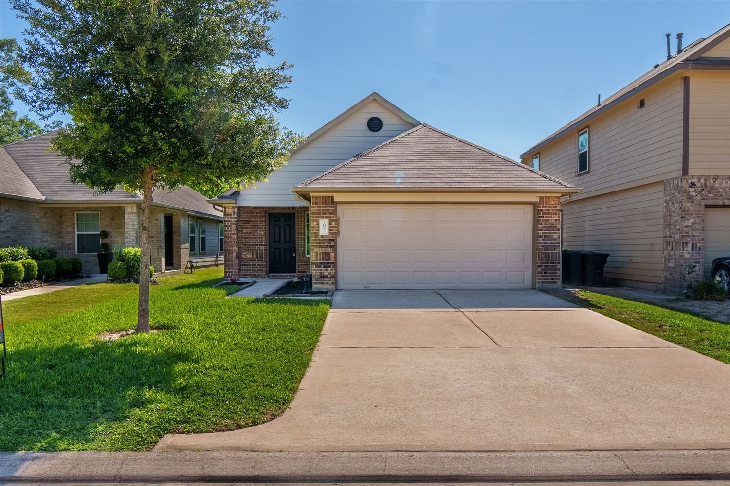 Real estate property located at 10322 Solitude, Harris, Evergreen Villas Sec 1, Houston, TX, US
