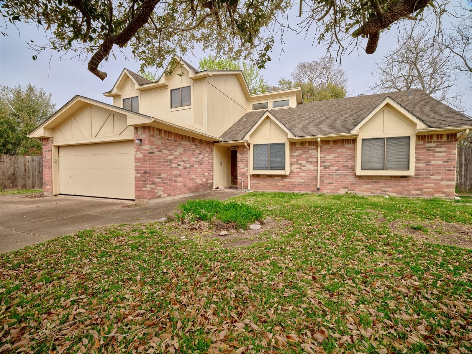 Real estate property located at 2303 Primrose, Fort Bend, The Grove Sec 3, Richmond, TX, US