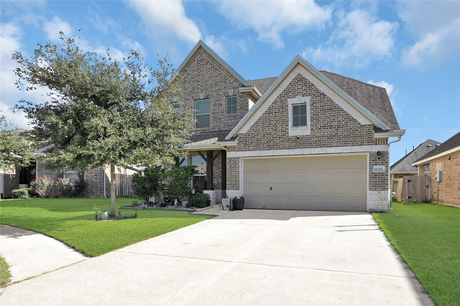 Real estate property located at 8330 Bay Harbor, Chambers, Legends Bay, Baytown, TX, US