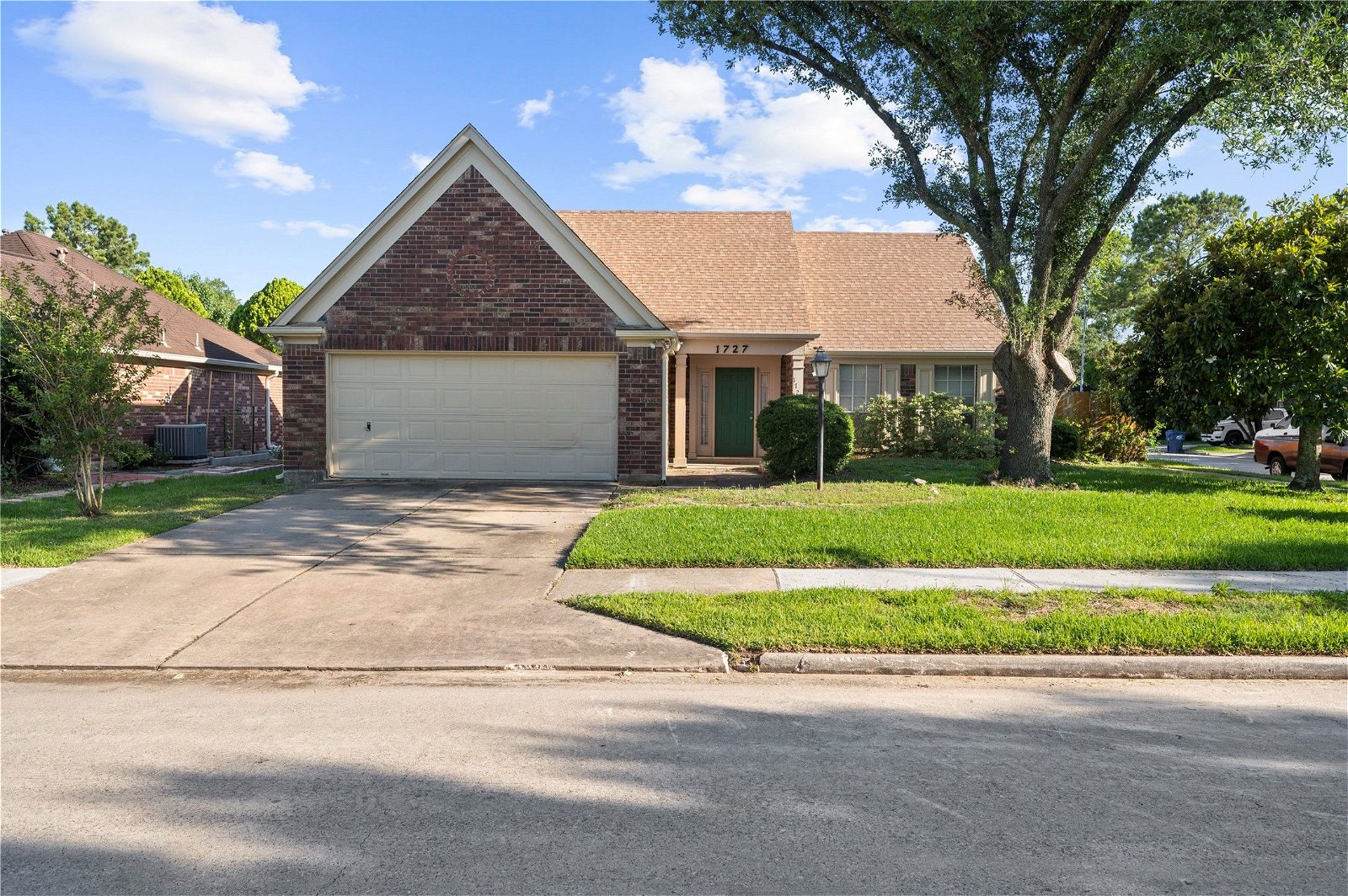 Real estate property located at 1727 Plumwood Dr, Harris, Houston, TX, US