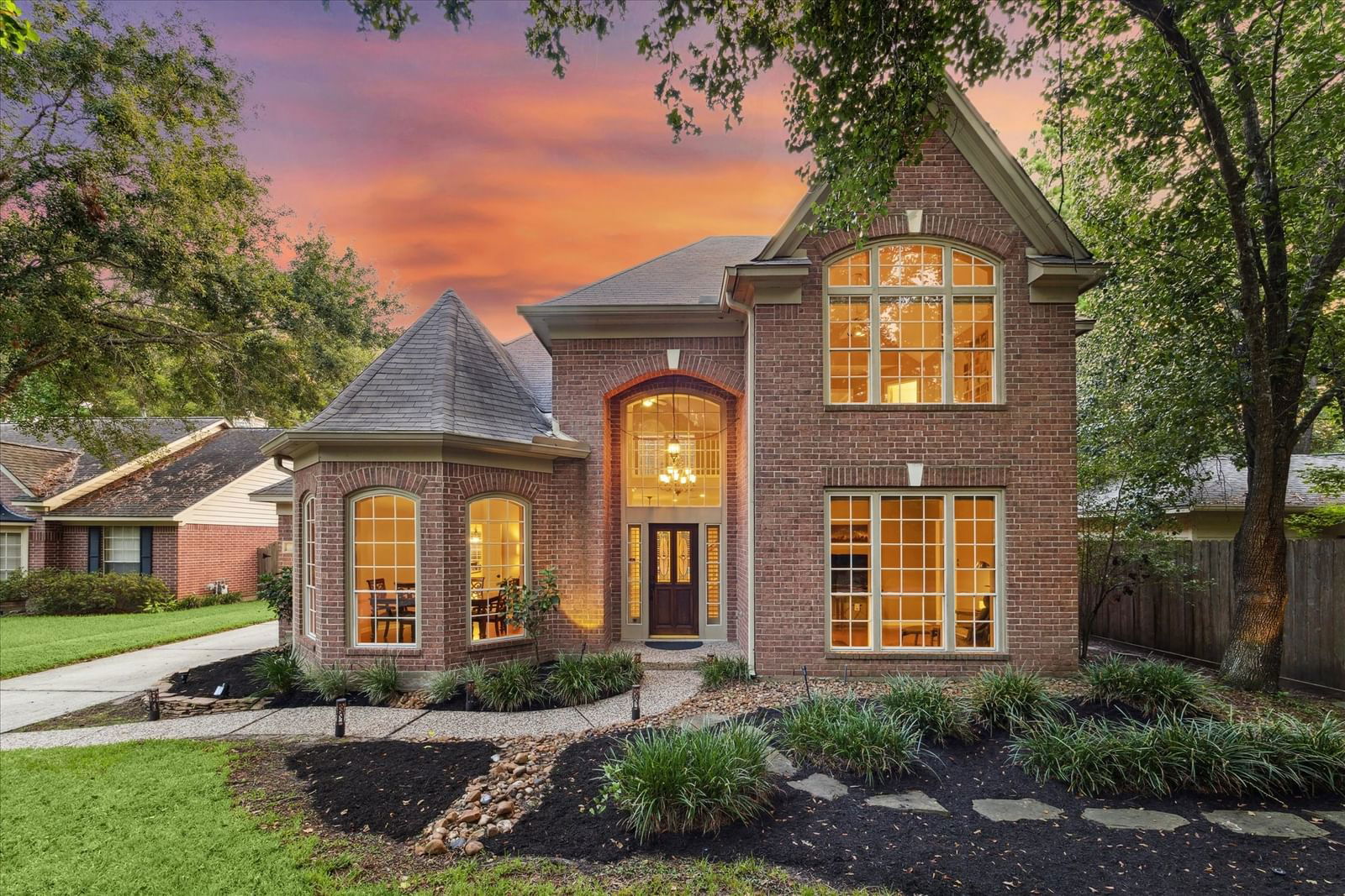 Real estate property located at 15 Magnolia Shadows, Montgomery, Wdlnds Village Alden Br, The Woodlands, TX, US