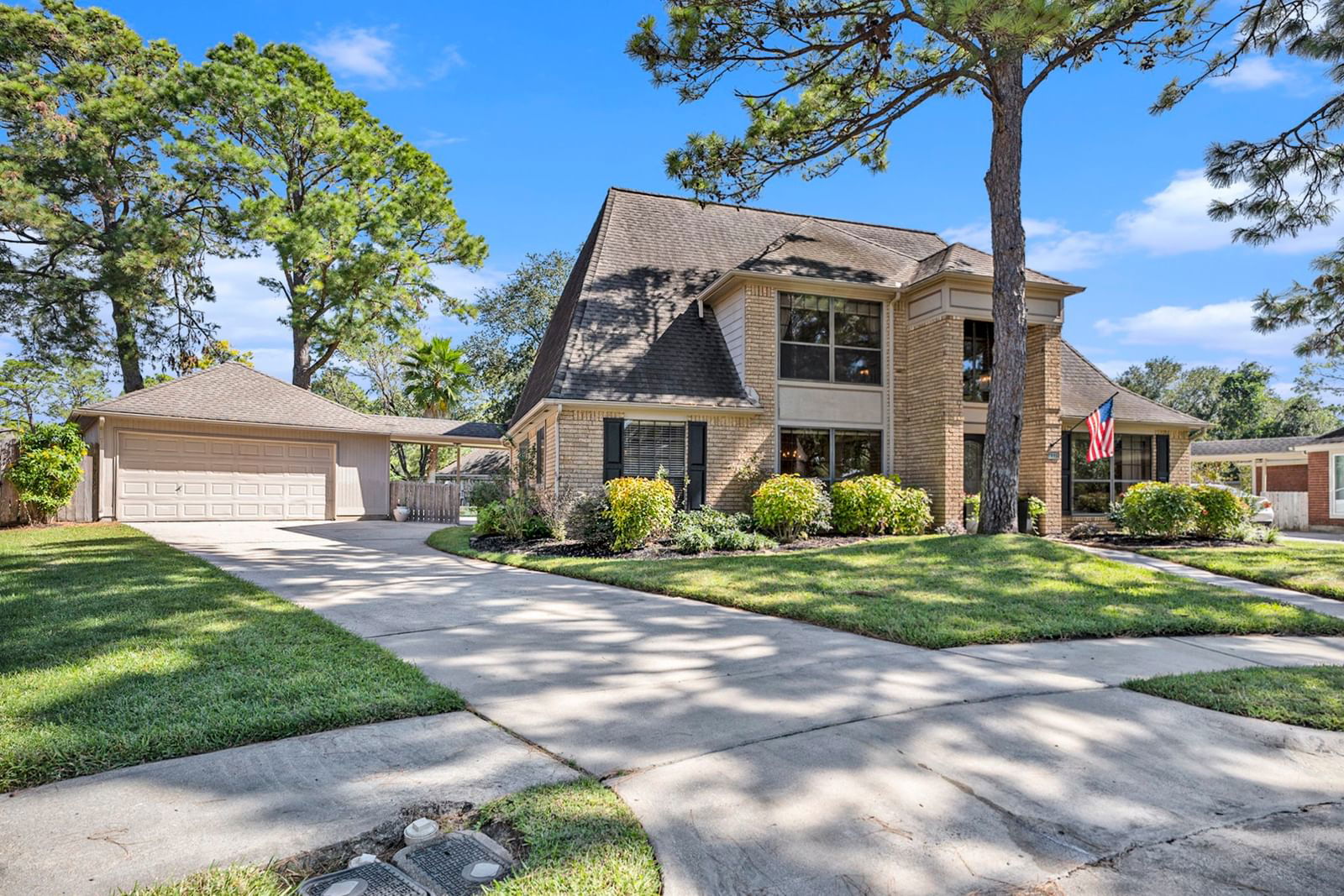 Real estate property located at 2118 Town Hill, Harris, Bay Forest Sec 01, Houston, TX, US