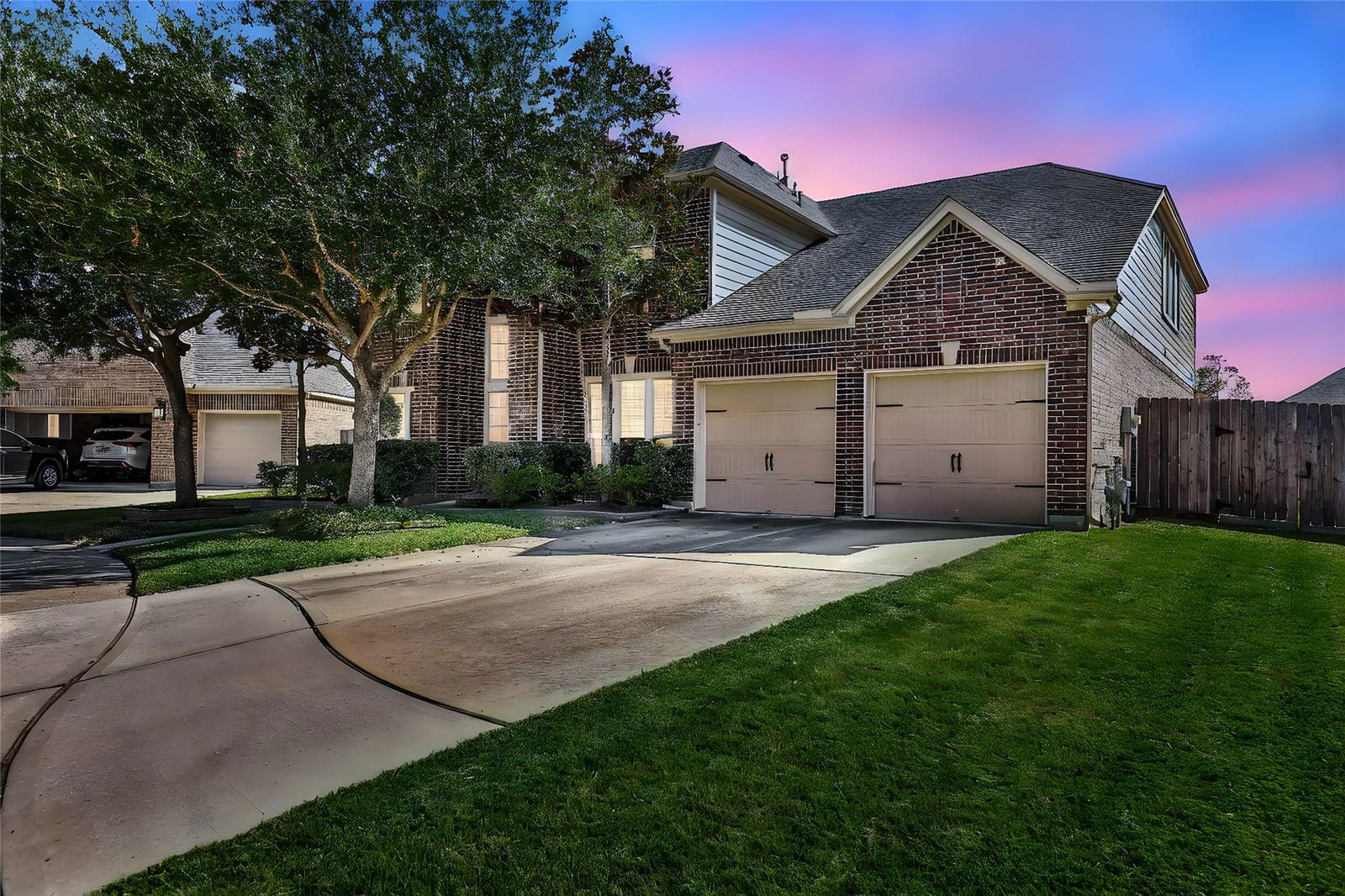 Real estate property located at 13607 Breakwater Path, Harris, Lakeshore, Houston, TX, US