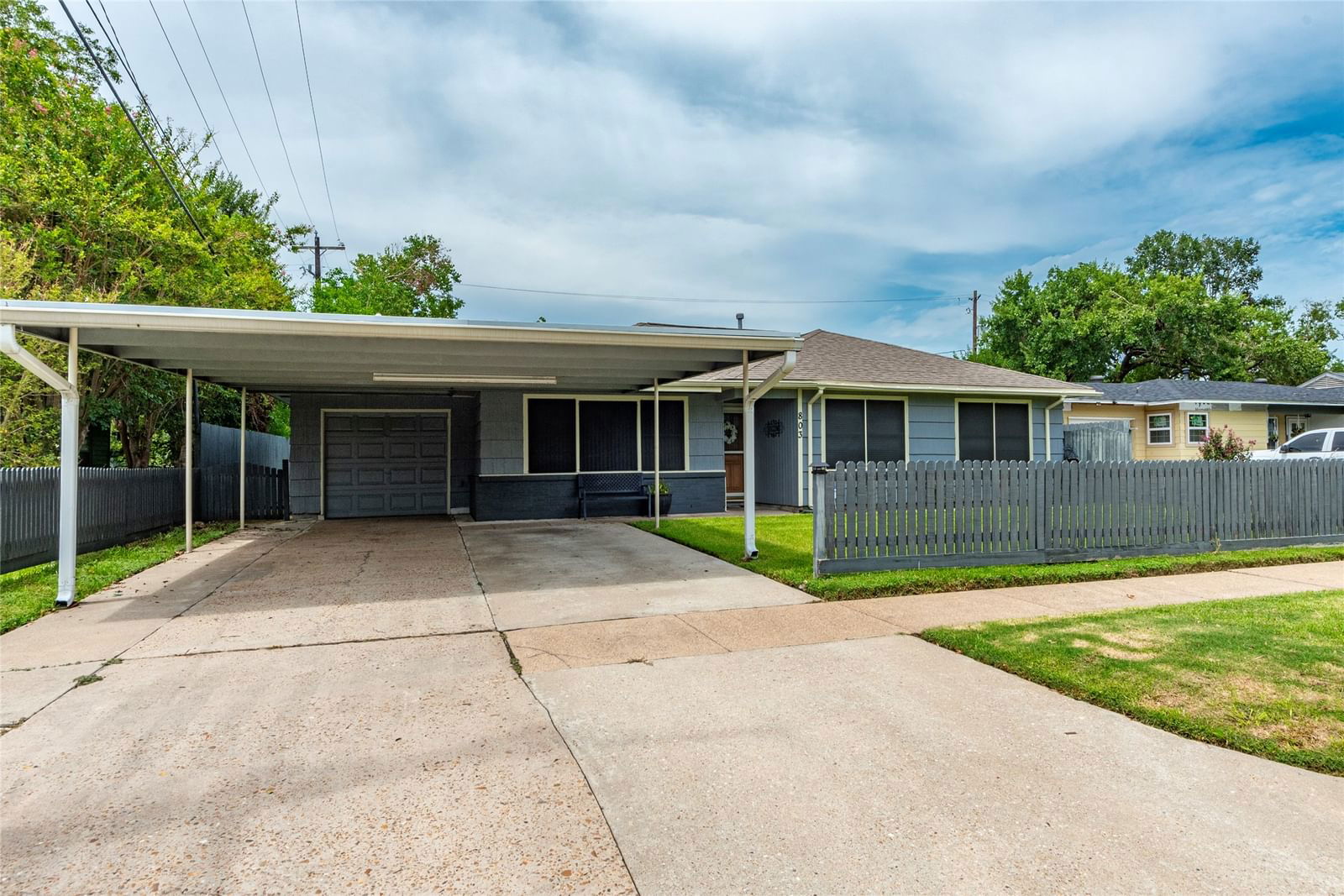 Real estate property located at 803 Valerie, Harris, Shaver Place Sec 03, Pasadena, TX, US