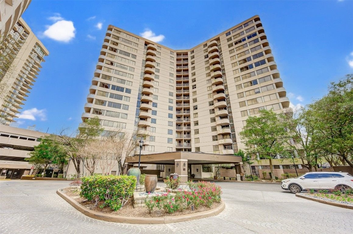 Real estate property located at 3525 Sage #415, Harris, Houston, TX, US