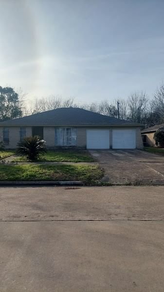 Real estate property located at 10718 Plainfield, Harris, Braeburn Valley West Sec 01, Houston, TX, US