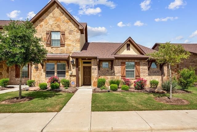 Real estate property located at 130 Armored, Brazos, Barracks II Sub Ph 108, College Station, TX, US