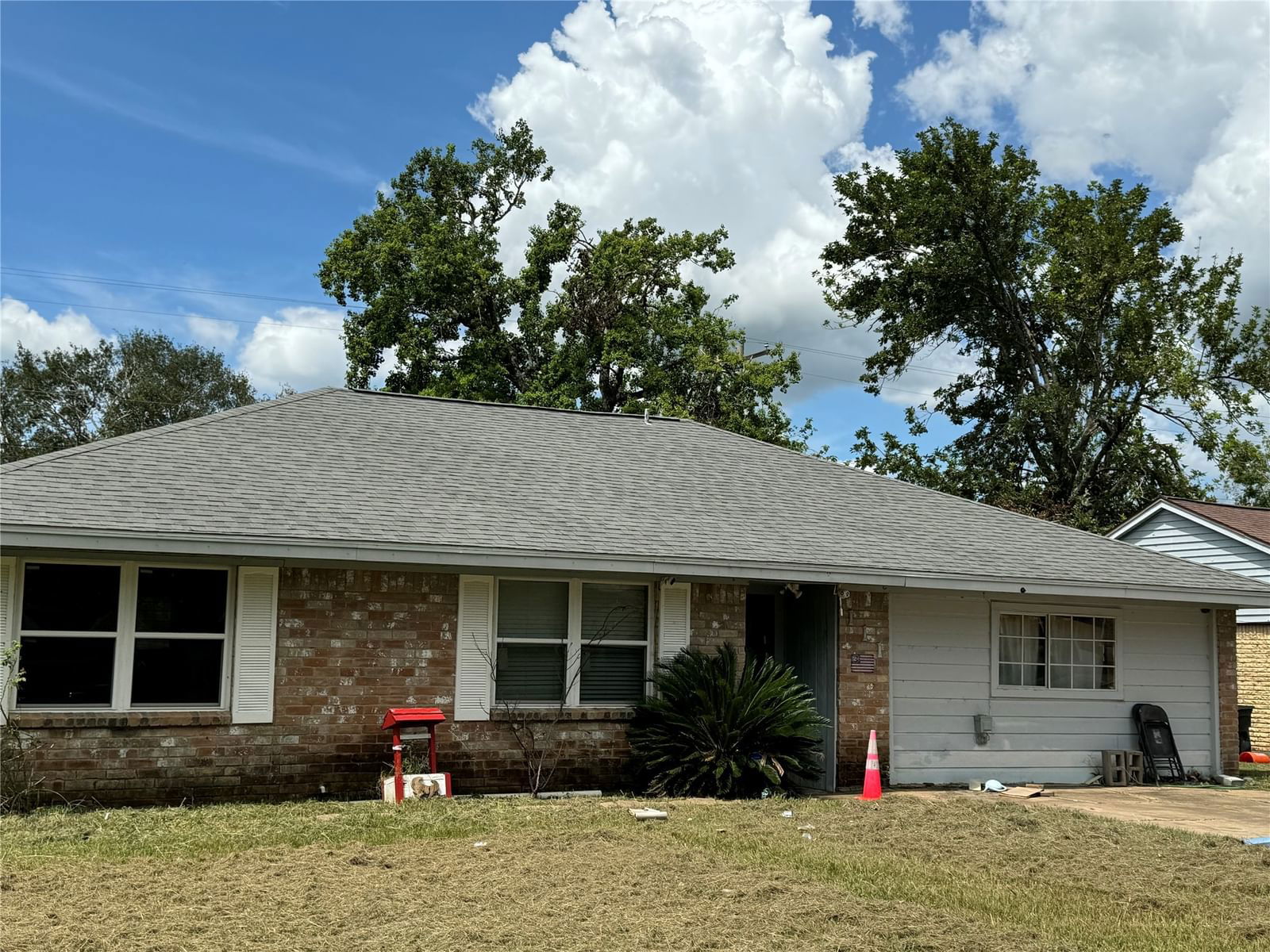 Real estate property located at 111 Finch, Brazoria, Bayou Meadows, Angleton, TX, US