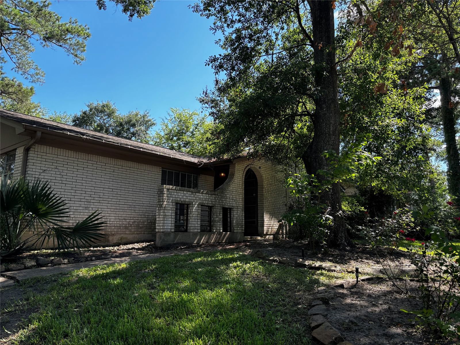 Real estate property located at 2609 Pine Shadows, Walker, Sleepy Hollow - Sec 2, Huntsville, TX, US