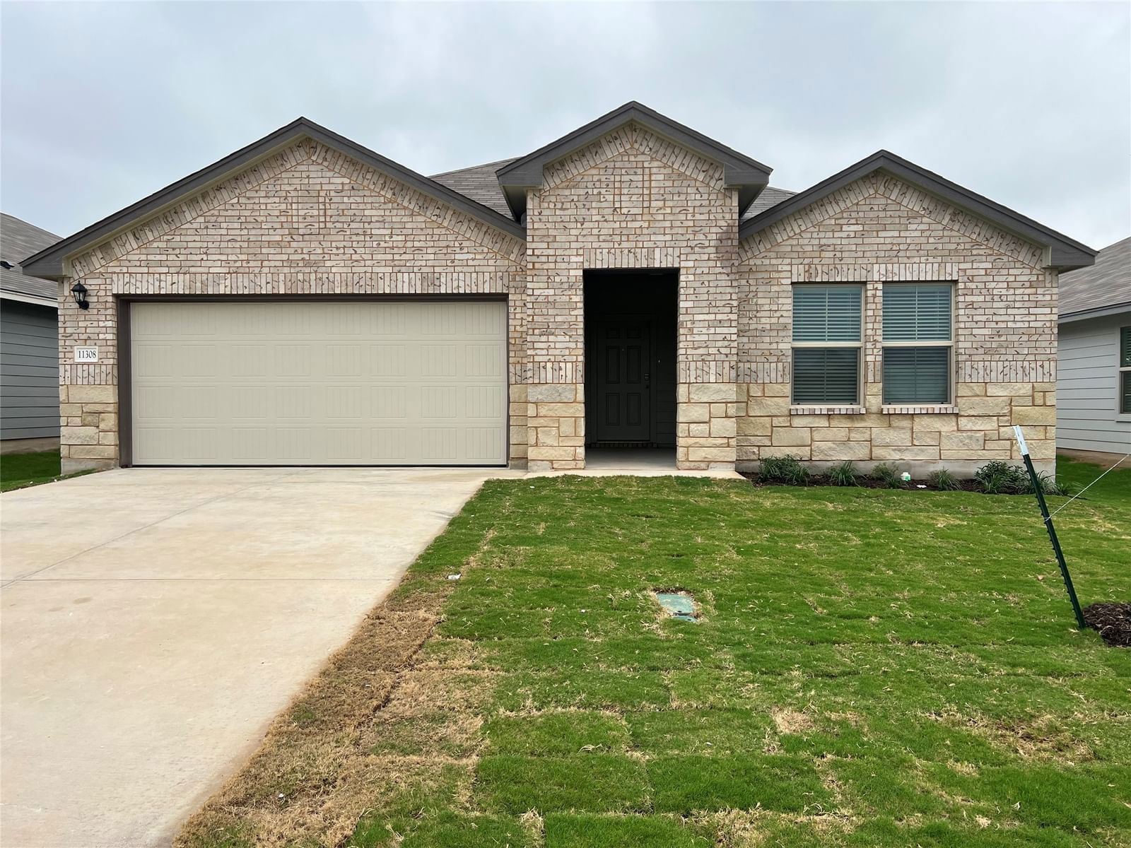 Real estate property located at 11316 Patera, McLennan, Park Meadows, Lorena, TX, US