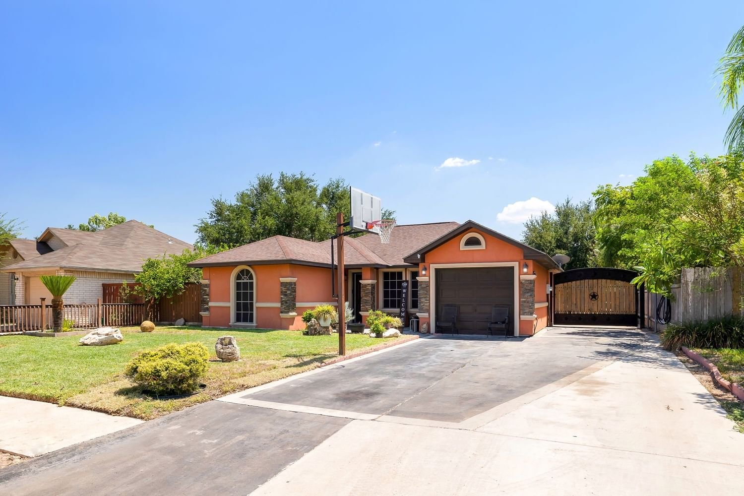Real estate property located at 902 Sunrise, Hidalgo, Mission, TX, US