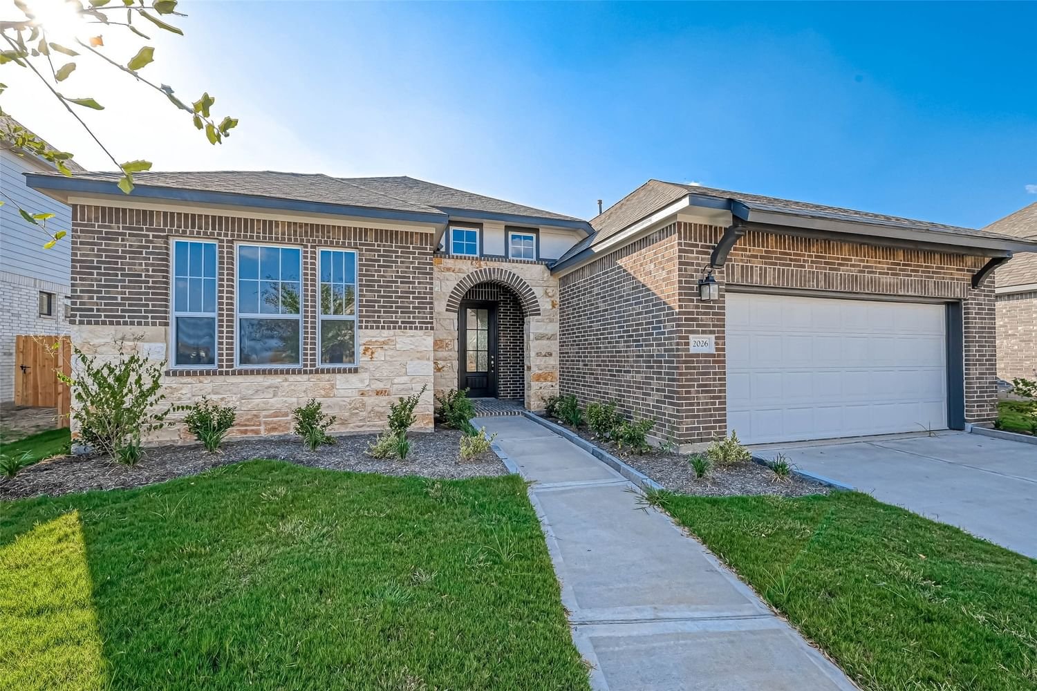 Real estate property located at 2026 Emma Howse lane, Fort Bend, Stonecreek Estates, Richmond, TX, US