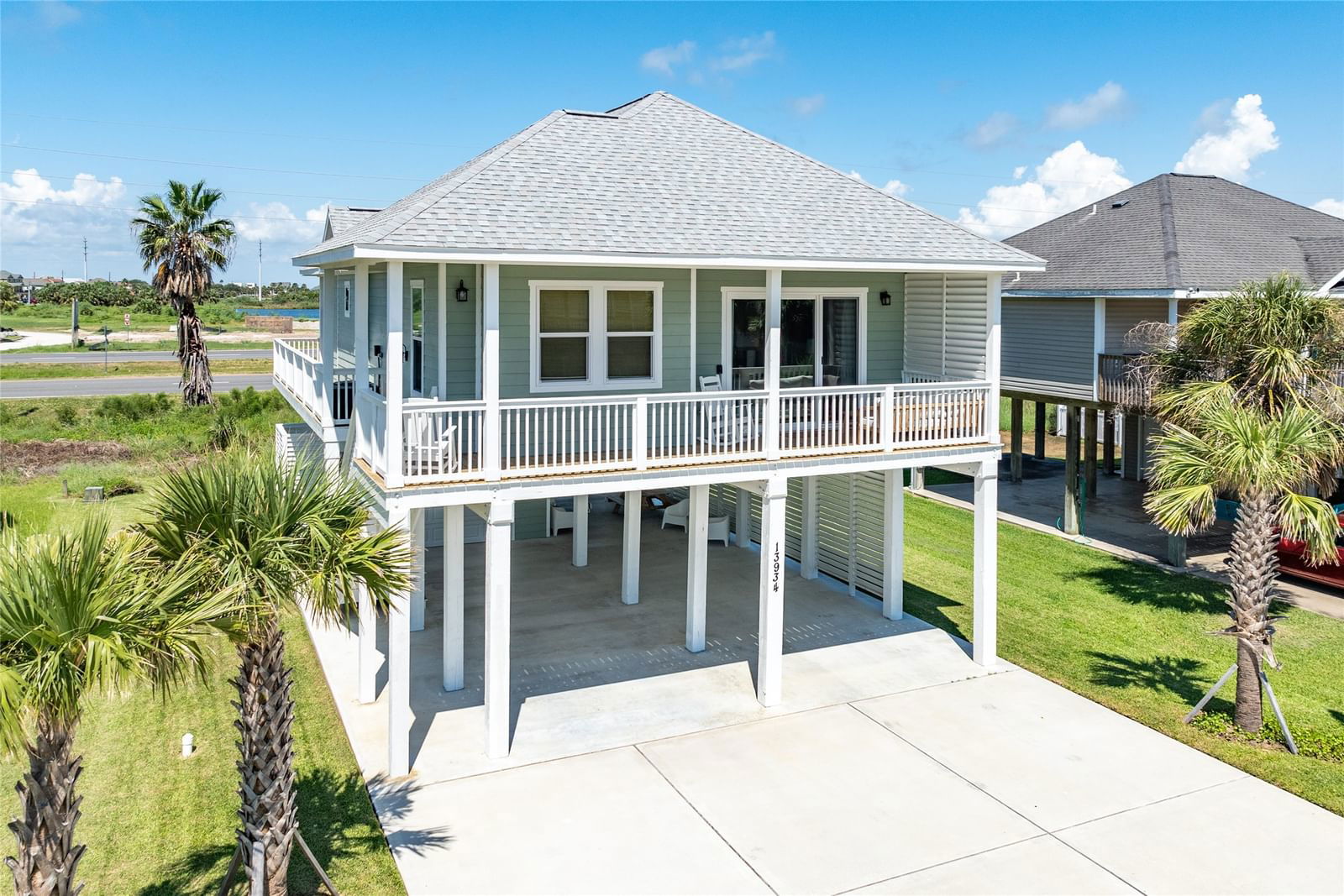 Real estate property located at 13934 Pirates Beach, Galveston, Pirates Beach Sec 8, Galveston, TX, US